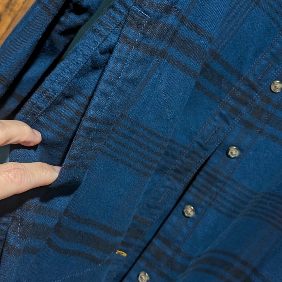 Carhartt Rugged FlexFlannel blue/black BuffaloCheck button down top/Tunic XSmall - Picture 5 of 16